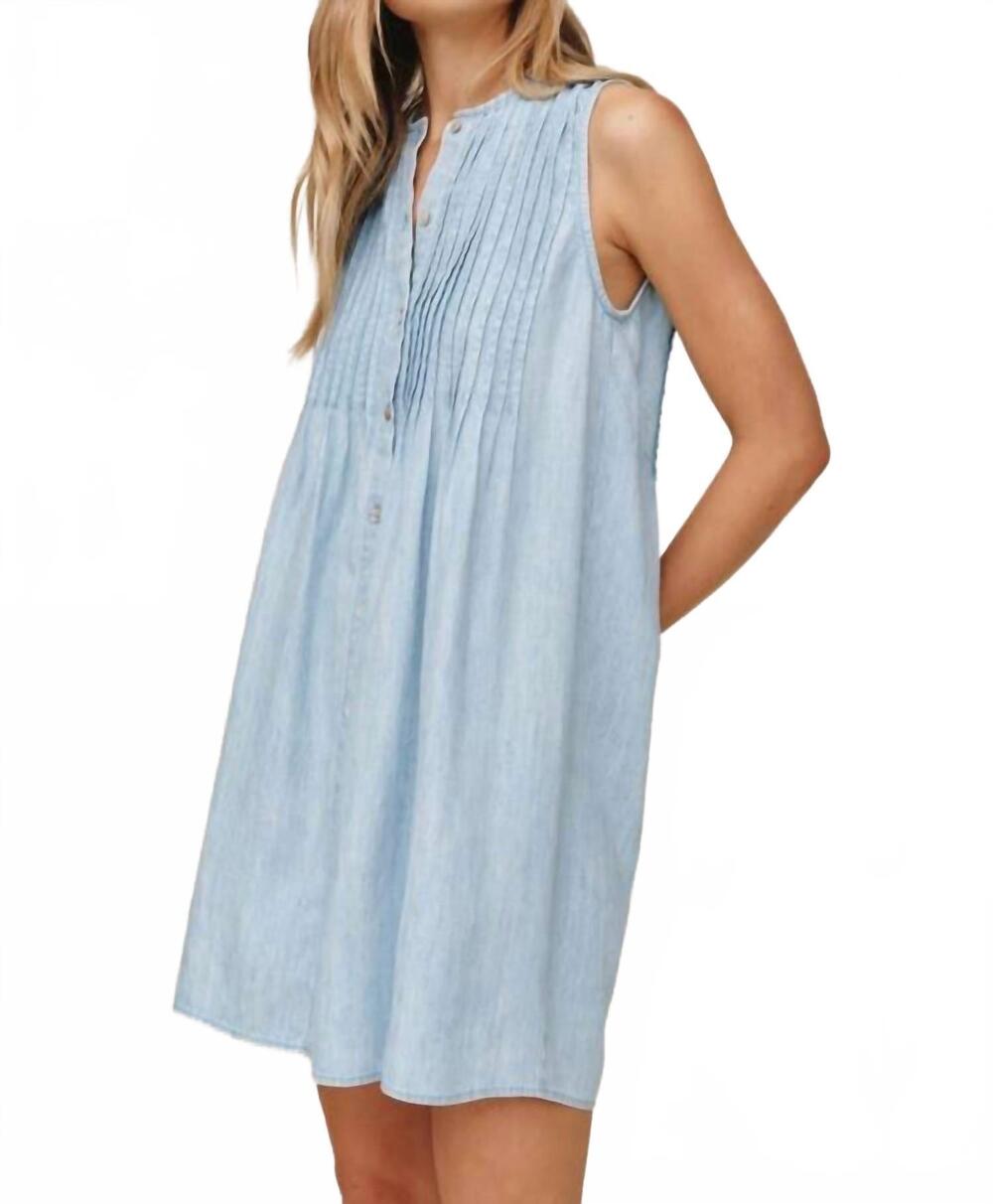 NEW BELLA DAHL pintuck sleeveless dress in sun washed denim